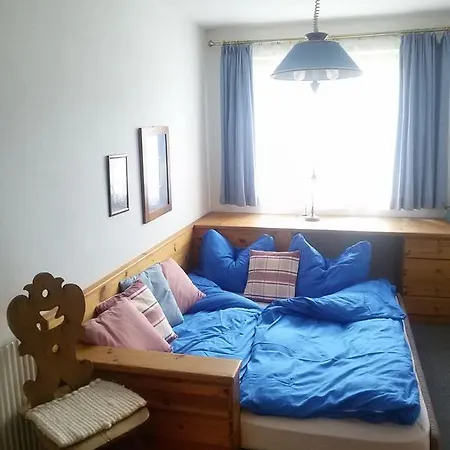 Ferienwohnung Heidi Флахау